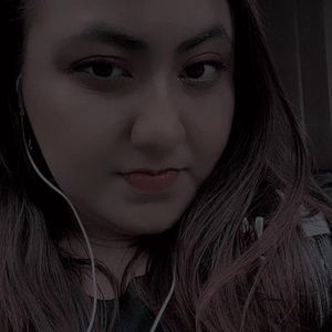 Meet your Posher, Lorena selene
